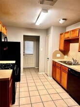 5006 Canyon Blanco Dr in Houston, TX - Building Photo - Building Photo