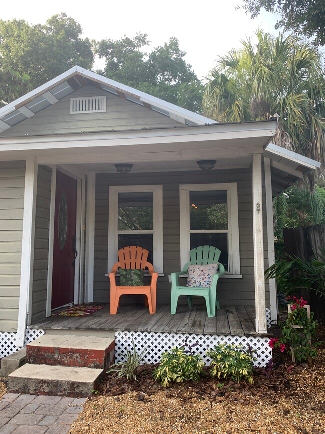 5902-5902 N Cherokee Ave in Tampa, FL - Building Photo - Building Photo