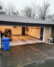 5819 SW Boundary St in Portland, OR - Building Photo - Building Photo