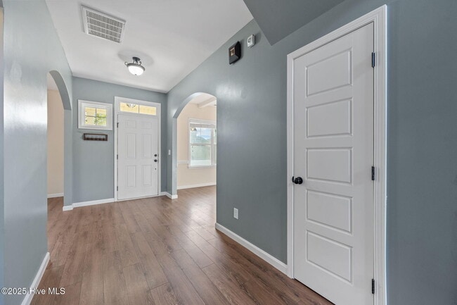 711 Tuscarora Dr in Holly Ridge, NC - Building Photo - Building Photo