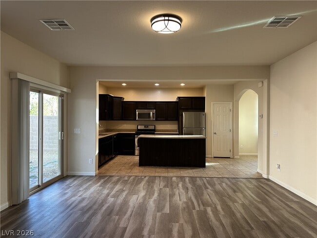 10 Tribute Peak Way in Las Vegas, NV - Building Photo - Building Photo