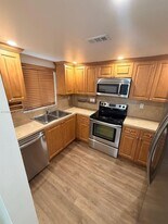 7101 SW 113th Ct in Miami, FL - Building Photo