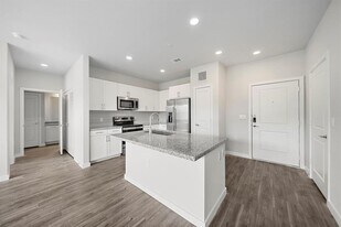 19939 Longenbaugh Rd in Houston, TX - Building Photo
