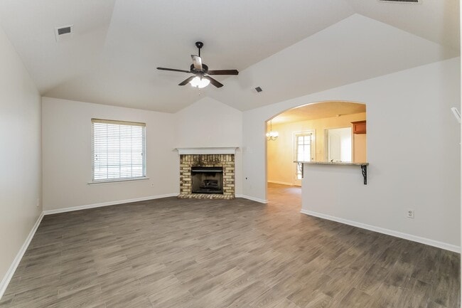 9425 Darren Cir S in Cordova, TN - Building Photo - Building Photo