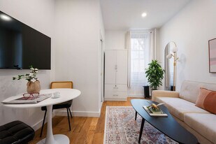 74 Forsyth St in New York, NY - Building Photo