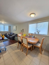 4900 Knox Ave N in Minneapolis, MN - Building Photo - Building Photo