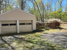 4112 Elizabeth Ln in Fairfax, VA - Building Photo