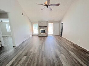 15047 Blueridge Rd in Missouri City, TX - Building Photo - Building Photo