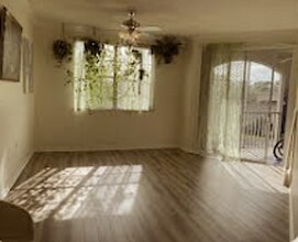 5601 Bentgrass Dr in Sarasota, FL - Building Photo - Building Photo