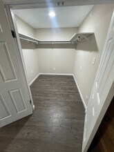 7517 Bayard Park Dr in Evansville, IN - Building Photo - Building Photo