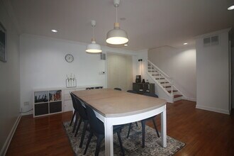 1624 Greenwood Rd in Glenview, IL - Building Photo - Building Photo