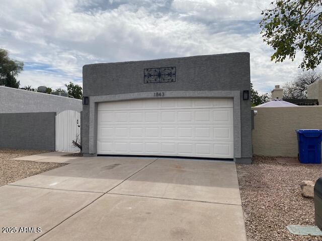 1843 W El Monte Pl in Chandler, AZ - Building Photo - Building Photo