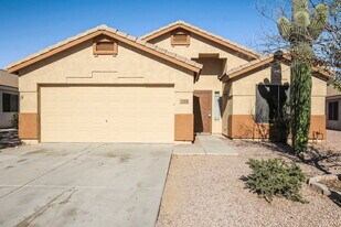 13402 W Watson Ln in Surprise, AZ - Building Photo
