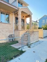 9838 Eckford Ave, Unit First Floor in Ozone Park, NY - Building Photo