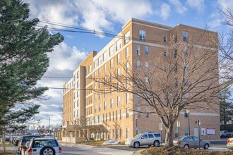 Weinberg House in Pikesville, MD - Building Photo - Building Photo