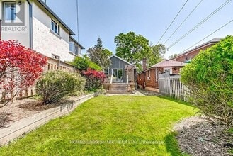 30 Fourth St in Toronto, ON - Building Photo - Building Photo