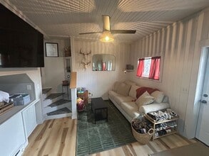 2539 OH-60 in Loudonville, OH - Building Photo - Building Photo