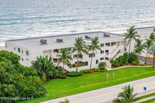 1805 Atlantic St in Melbourne Beach, FL - Building Photo