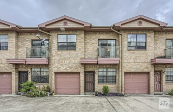 9400 Bellaire Blvd, Unit #609 in Houston, TX - Building Photo - Building Photo