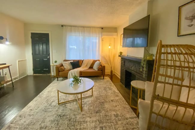 property at 354 N Kansas Ave