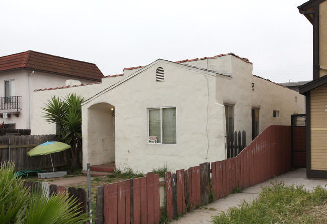 4270 42nd St in San Diego, CA - Building Photo - Building Photo