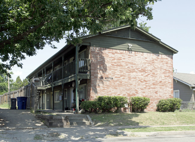 The Weston Apartments in Tulsa, OK - Foto de edificio - Building Photo