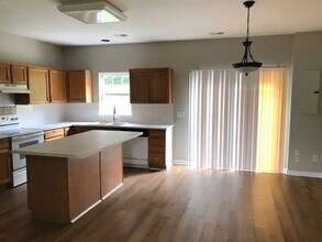 5170 Hickory Hollow Pkwy in Nashville, TN - Building Photo - Building Photo