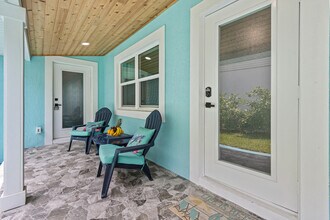 711 S Ocean Dr in Fort Pierce, FL - Building Photo - Building Photo