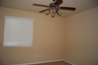 10291 English Manor Dr in Gulfport, MS - Building Photo - Building Photo