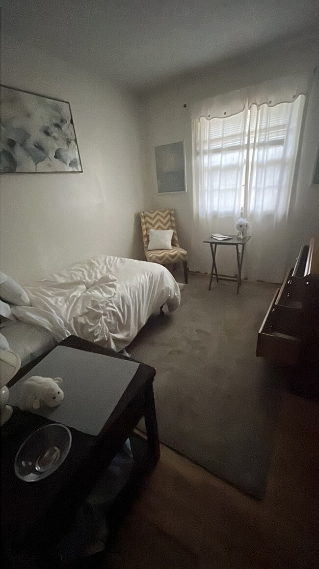 property at 1918 Porter Ave