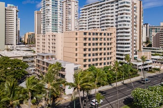 Ainahau Vista in Honolulu, HI - Foto de edificio - Building Photo