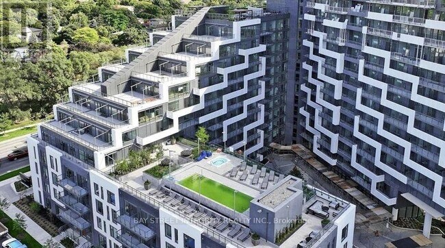 25 Adra Grado Way in Toronto, ON - Building Photo - Building Photo