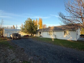 5639 Rd K NE in Moses Lake, WA - Building Photo - Building Photo