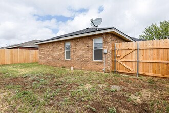 2507 109th St in Lubbock, TX - Building Photo - Building Photo