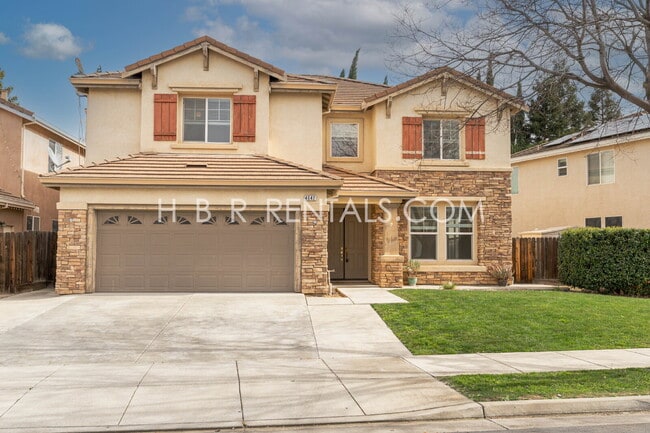 property at 4642 Glenhaven Dr