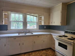646 Lupton Dr in Chattanooga, TN - Building Photo - Building Photo
