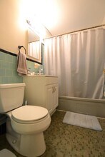 71 Colborne Rd, Unit 2 in Boston, MA - Building Photo - Building Photo