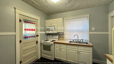 234 S Fairview Ave in Lansing, MI - Building Photo - Building Photo