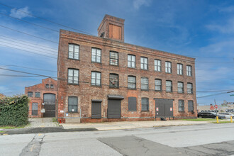 43 Ferris St in Brooklyn, NY - Building Photo - Building Photo