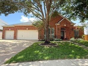 7706 Bayou Green Ln in Sugar Land, TX - Building Photo - Building Photo