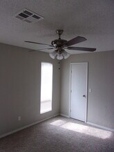 10404 Evergreen Ct in Oklahoma City, OK - Building Photo - Building Photo