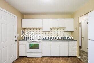 207 Jupiter Dr in Cincinnati, OH - Building Photo - Building Photo