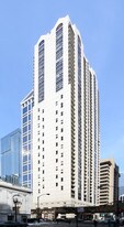 200 N. Dearborn St. in Chicago, IL - Building Photo