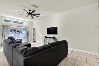 10636 Egret Haven Ln in Riverview, FL - Building Photo - Building Photo