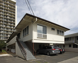 2136 Waiola St Apartments