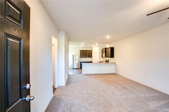 19024 Quiet Range Dr in Elgin, TX - Building Photo - Building Photo