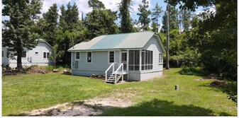 16063 SE Janet St in Blountstown, FL - Building Photo