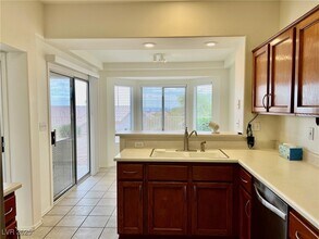 2720 Hope Forest Dr in Las Vegas, NV - Building Photo - Building Photo