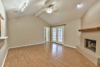 20 Tulip Hill Ct in Spring, TX - Building Photo - Building Photo