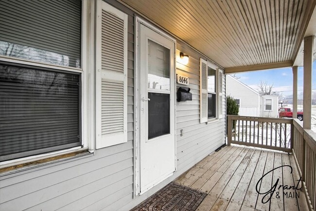 8646 Hudson Ave in Warren, MI - Building Photo - Building Photo